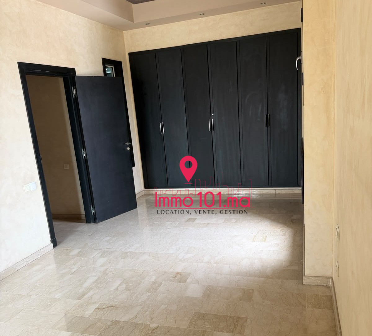 Location appartement à Hay Riad AYLAV2531